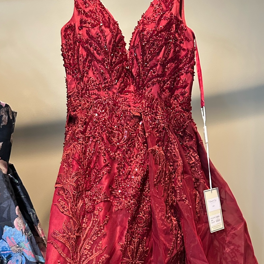 Azzure Couture Prom Dresss